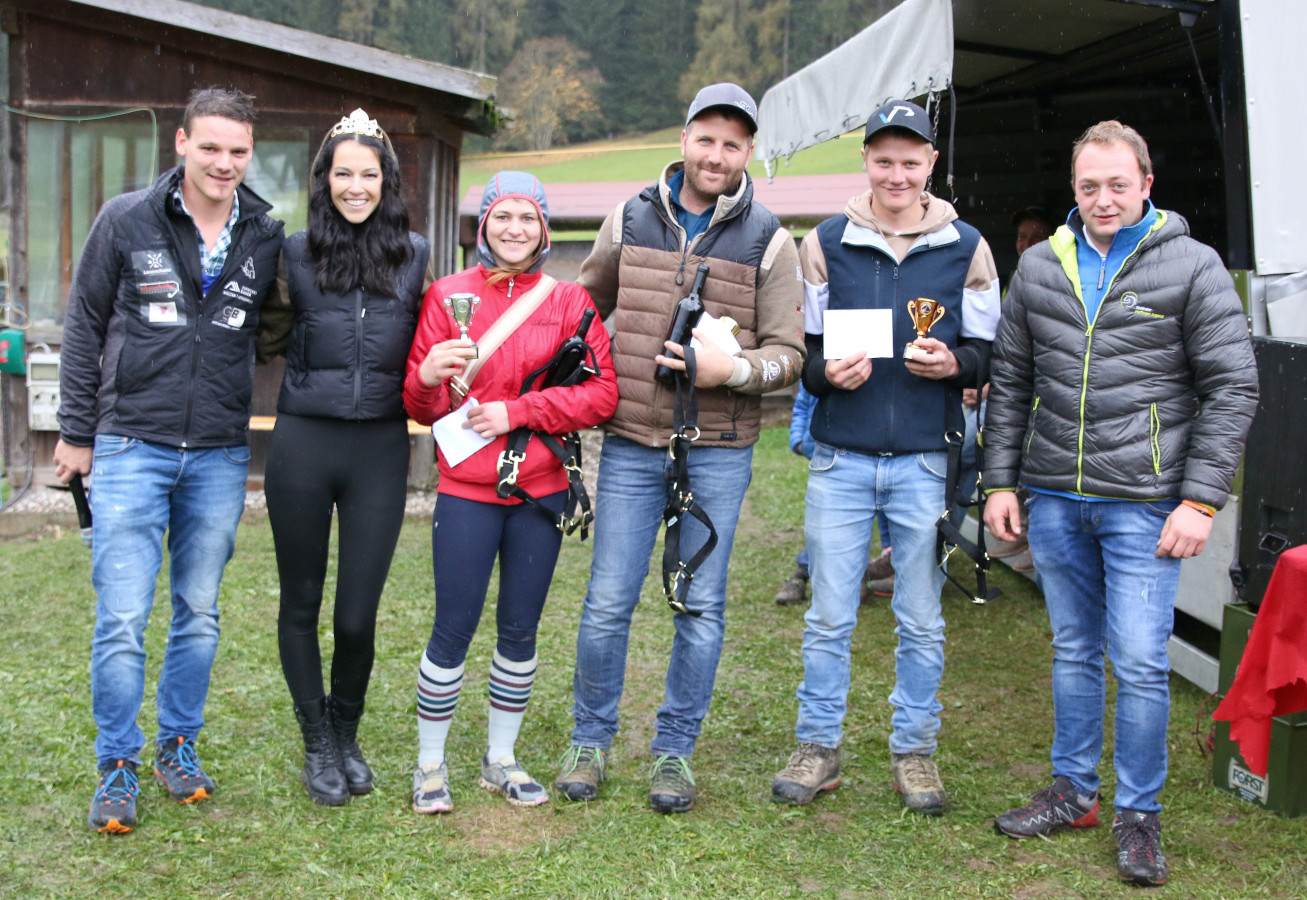 Preisverteilung 3-jährige Stuten